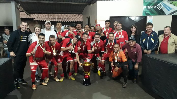 Notícia - Copa Quarentão 2022 de Futebol de Campo começa neste sábado em  Nazaré Paulista - Município de Interesse Turístico de Nazaré Paulista