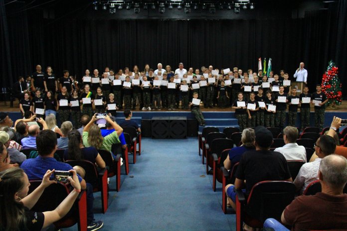 588620580_122151225896707697_7326025633344744609_n