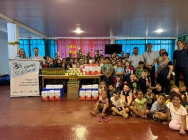 Projeto Viver recebe doação de produtos da Coamo para ação especial de Natal