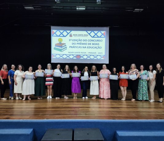 Premiação do 1º Concurso de Boas Práticas na Educação é realizada no Teatro Municipal Gustavo Fischer