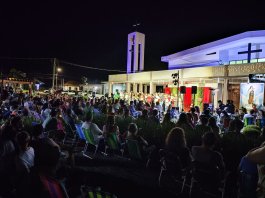 Comunidade prestigia apresentações de Natal em Alto Santa Fé