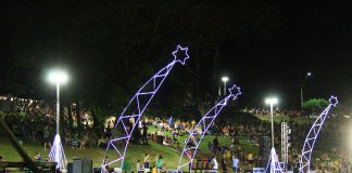Noite de Luz encanta público com espetáculo de iluminação e belíssimas apresentações no Lago Municipal