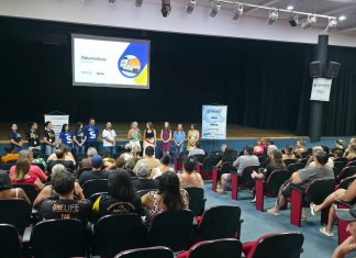 Pacientes participam de reunião sobre atendimentos do OdontoSesc em Nova Santa Rosa