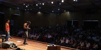 Espetáculo “Manos” promove reflexão entre adolescentes em Nova Santa Rosa e terá nova sessão nesta tarde