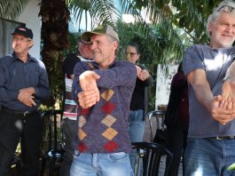Saúde em Equilíbrio reúne dezenas de idosos em Vila Cristal e fortalece ações de promoção à saúde