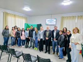 CRAS promove formação sobre acolhimento à pessoa com deficiência visual adquirida