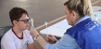 Programa Bons Olhos Paraná inicia primeira etapa com triagem de estudantes em Nova Santa Rosa